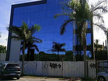 Edif�cio Comercial � Venda